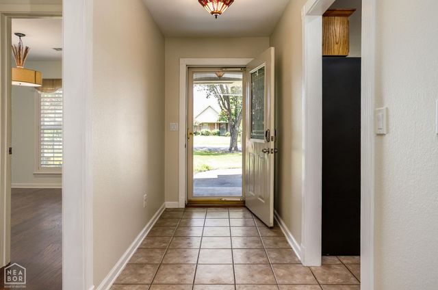 321 Oxford Cove, Jonesboro, AR 72404