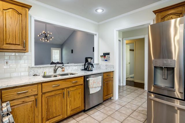 321 Oxford Cove, Jonesboro, AR 72404