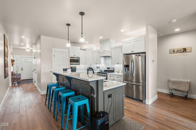 3878 Arena Drive, Medford, OR 97504