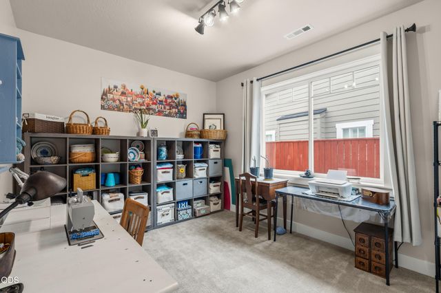 3878 Arena Drive, Medford, OR 97504