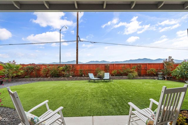 3878 Arena Drive, Medford, OR 97504