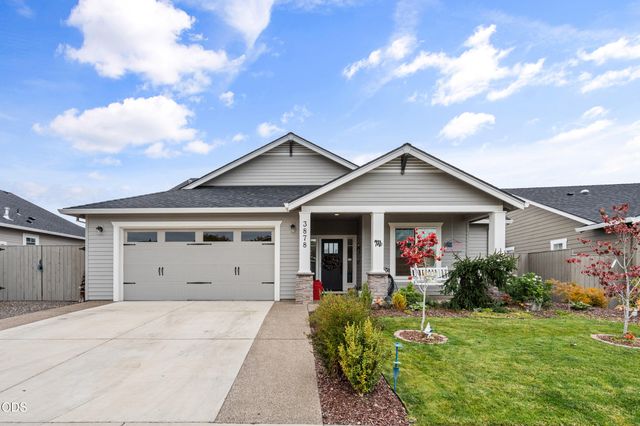3878 Arena Drive, Medford, OR 97504