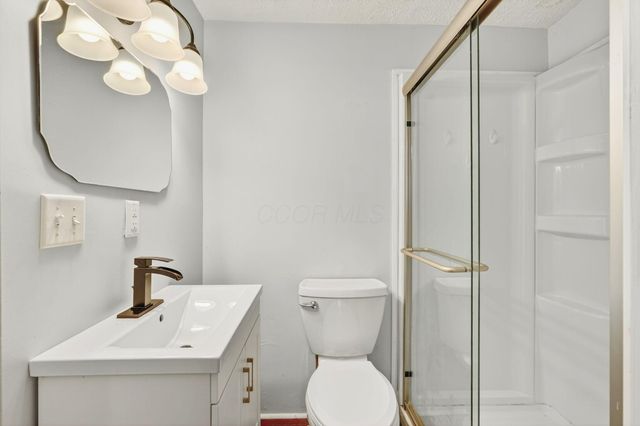 385 W Main Street, Logan, OH 43138