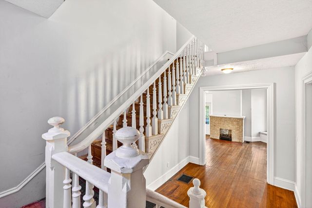 385 W Main Street, Logan, OH 43138