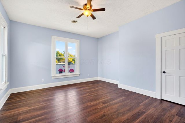 385 W Main Street, Logan, OH 43138