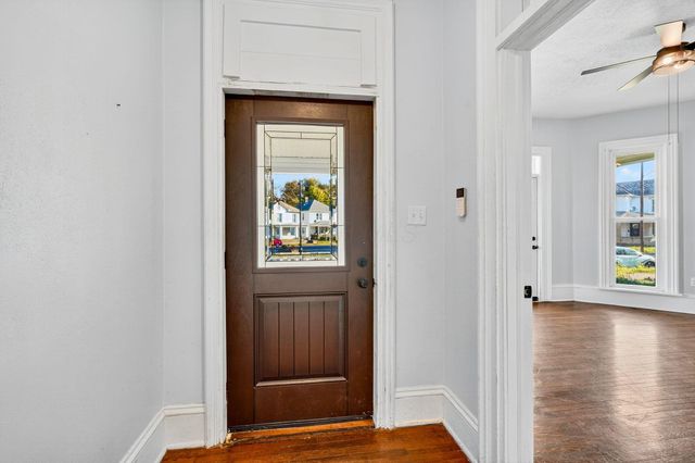 385 W Main Street, Logan, OH 43138