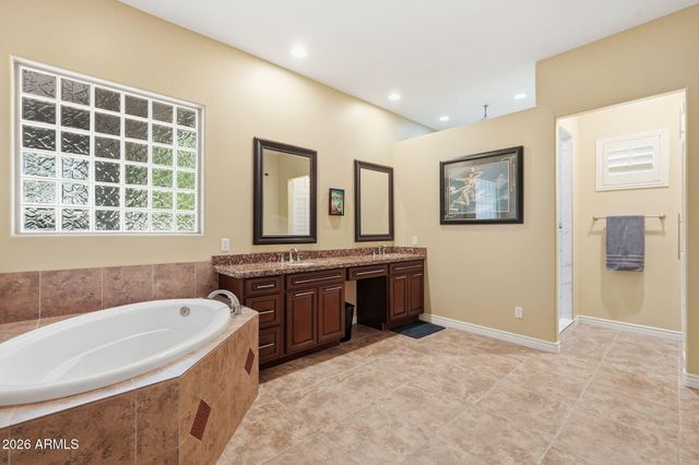 24055 S 201ST Way, Queen Creek, AZ 85142