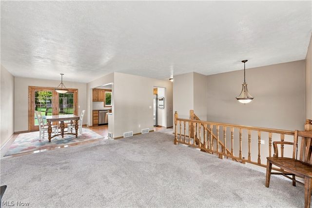 1924 Lincoln Road, Wickliffe, OH 44092