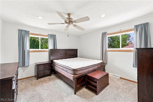 1924 Lincoln Road, Wickliffe, OH 44092