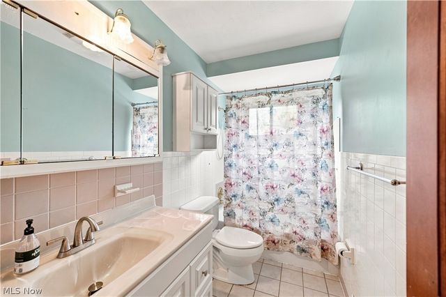 1924 Lincoln Road, Wickliffe, OH 44092