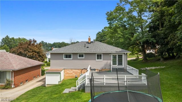 1924 Lincoln Road, Wickliffe, OH 44092