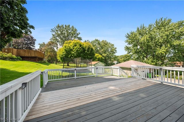 1924 Lincoln Road, Wickliffe, OH 44092