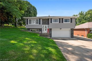 1924 Lincoln Road, Wickliffe, OH 44092