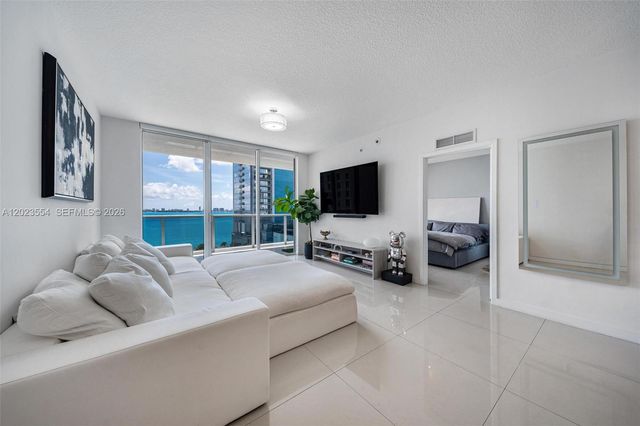 600 NE 27th Street 1104, Miami, FL 33137