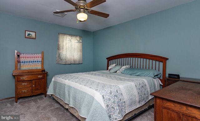 124 EVERGREEN ST, Hummelstown, PA 17036