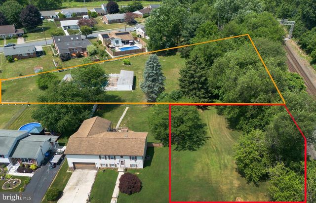 124 EVERGREEN ST, Hummelstown, PA 17036