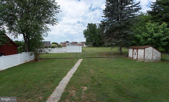 124 EVERGREEN ST, Hummelstown, PA 17036