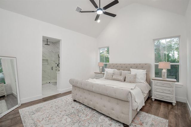 38372 S Bonnie Lake Drive, Hempstead, TX 77445