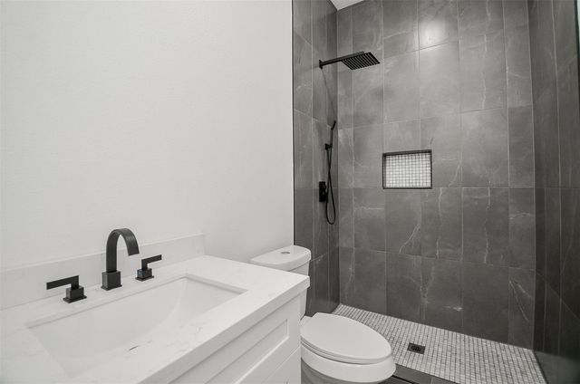 38372 S Bonnie Lake Drive, Hempstead, TX 77445