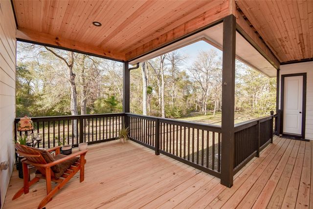 38372 S Bonnie Lake Drive, Hempstead, TX 77445