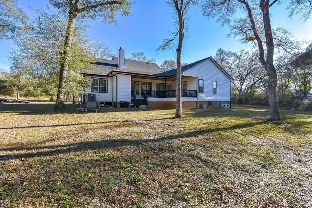 38372 S Bonnie Lake Drive, Hempstead, TX 77445
