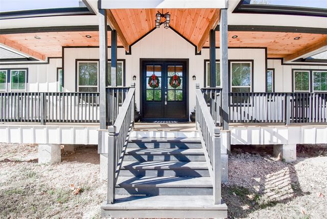 38372 S Bonnie Lake Drive, Hempstead, TX 77445