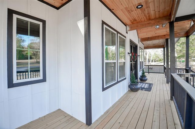 38372 S Bonnie Lake Drive, Hempstead, TX 77445