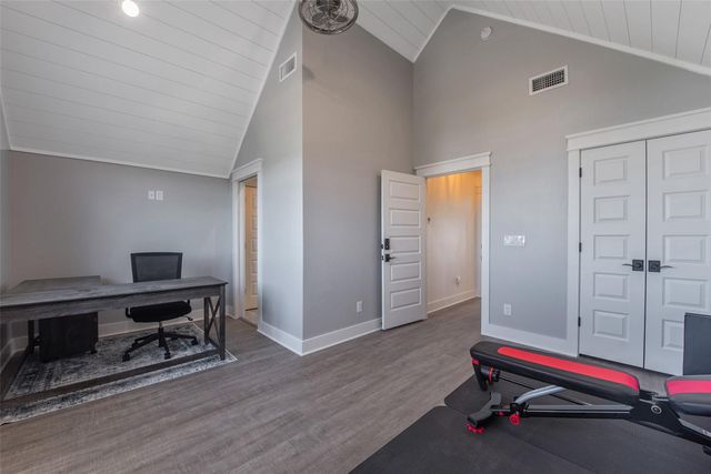 1534 Windsong Way, Tiki Island, TX 77554