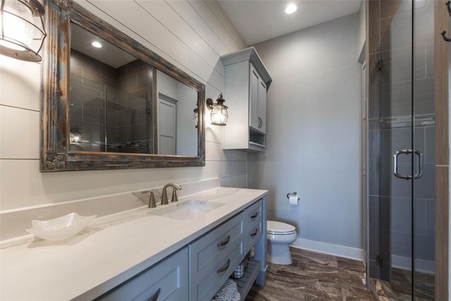 1534 Windsong Way, Tiki Island, TX 77554