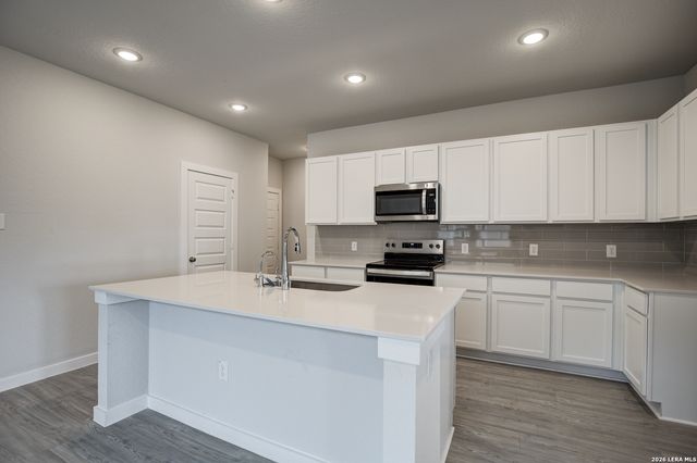 2346 Crisp Gln, San Antonio, TX 78224