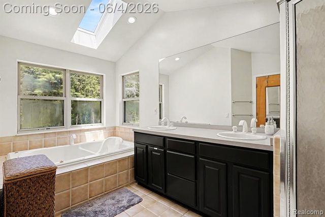 9875 Buckhorn Lake Road, Holly, MI 48442