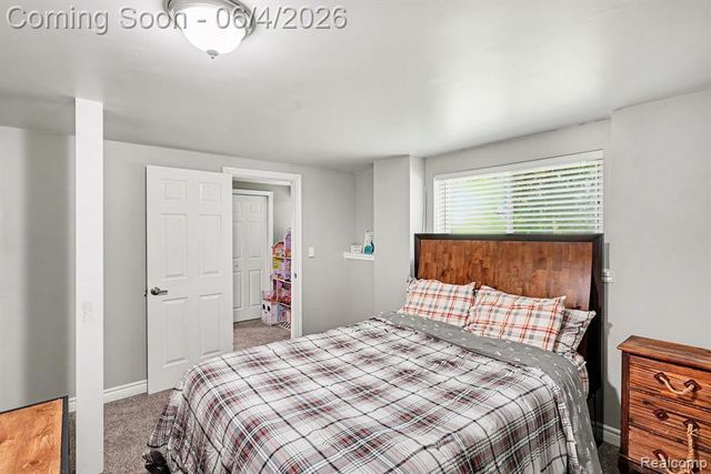 9875 Buckhorn Lake Road, Holly, MI 48442