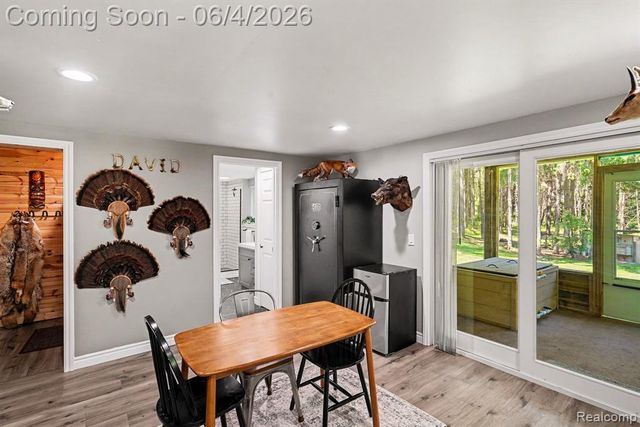9875 Buckhorn Lake Road, Holly, MI 48442