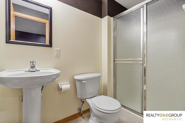 18705 Josephine Street, Omaha, NE 68136