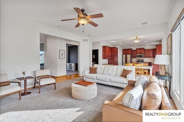 18705 Josephine Street, Omaha, NE 68136