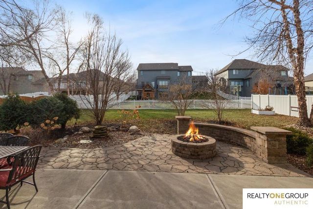 18705 Josephine Street, Omaha, NE 68136