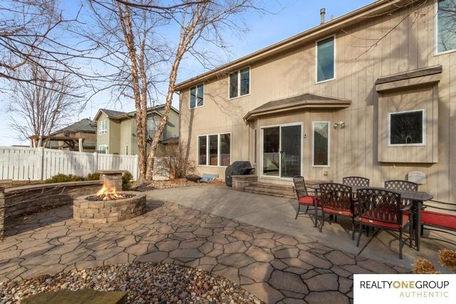 18705 Josephine Street, Omaha, NE 68136