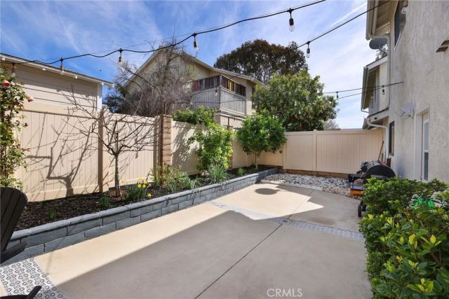 2479 Rue De Cannes B2, Costa Mesa, CA 92627