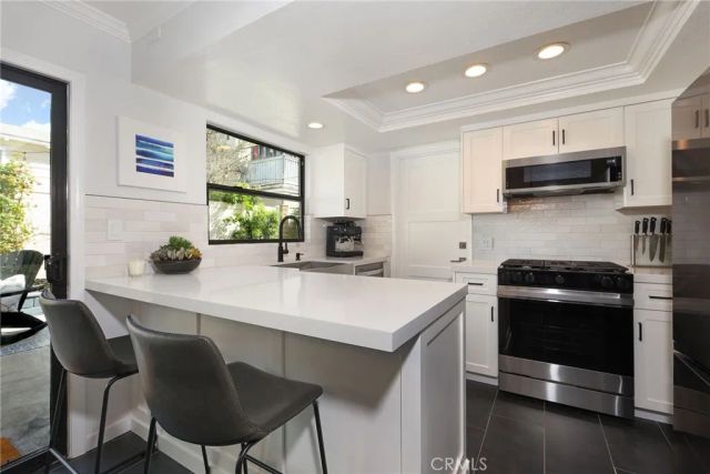 2479 Rue De Cannes B2, Costa Mesa, CA 92627
