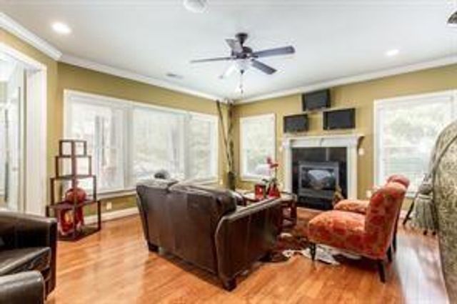 993 Jordan Way, Atlanta, GA 30349