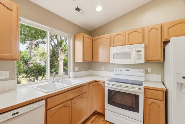 1616 N Aladdin Rd, Liberty Lake, WA 99016
