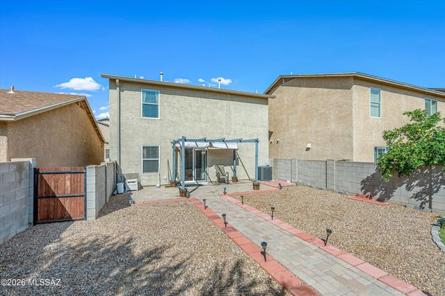 8408 N Placita De Los Laureles, Tucson, AZ 85742