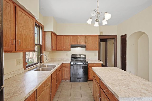 1325 Newton Avenue N, Minneapolis, MN 55411