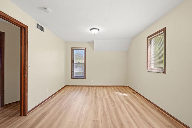 1325 Newton Avenue N, Minneapolis, MN 55411
