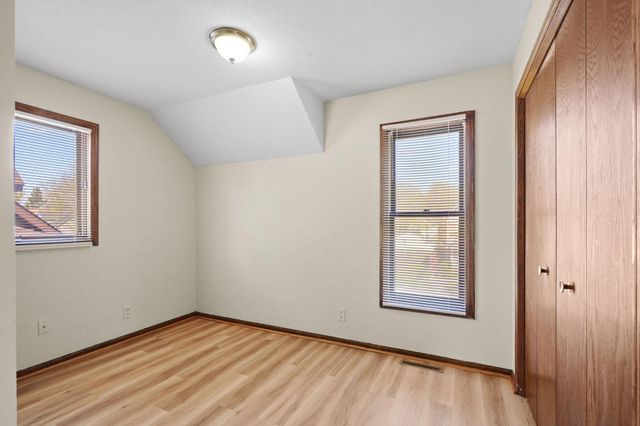 1325 Newton Avenue N, Minneapolis, MN 55411