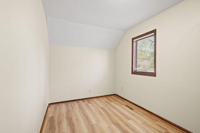 1325 Newton Avenue N, Minneapolis, MN 55411