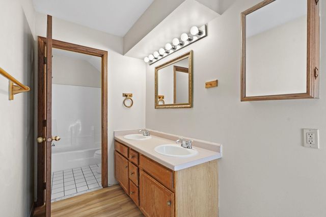 1325 Newton Avenue N, Minneapolis, MN 55411