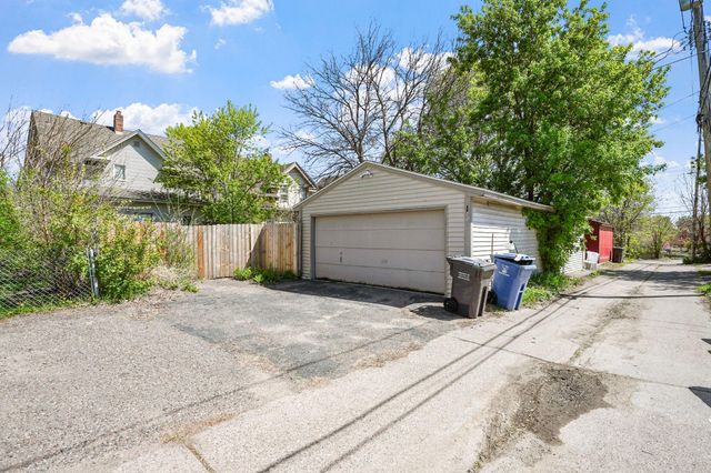 1325 Newton Avenue N, Minneapolis, MN 55411