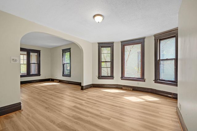 1325 Newton Avenue N, Minneapolis, MN 55411