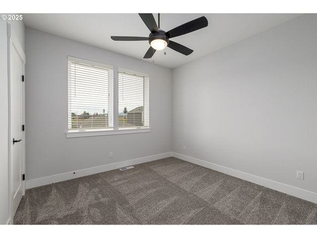 15216 Se TOWERS Ter, Milwaukie, OR 97267